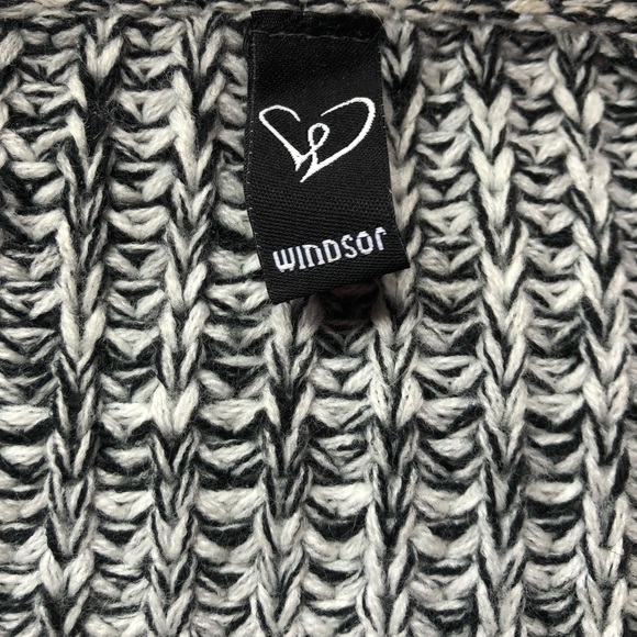 Windsor Sweater Dress with Open Back - Picture 3 of 6